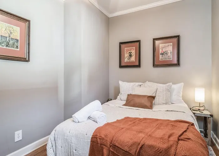 Pearly Gates L 3 Bed L Sleeps 5 L W 2-car Garage *